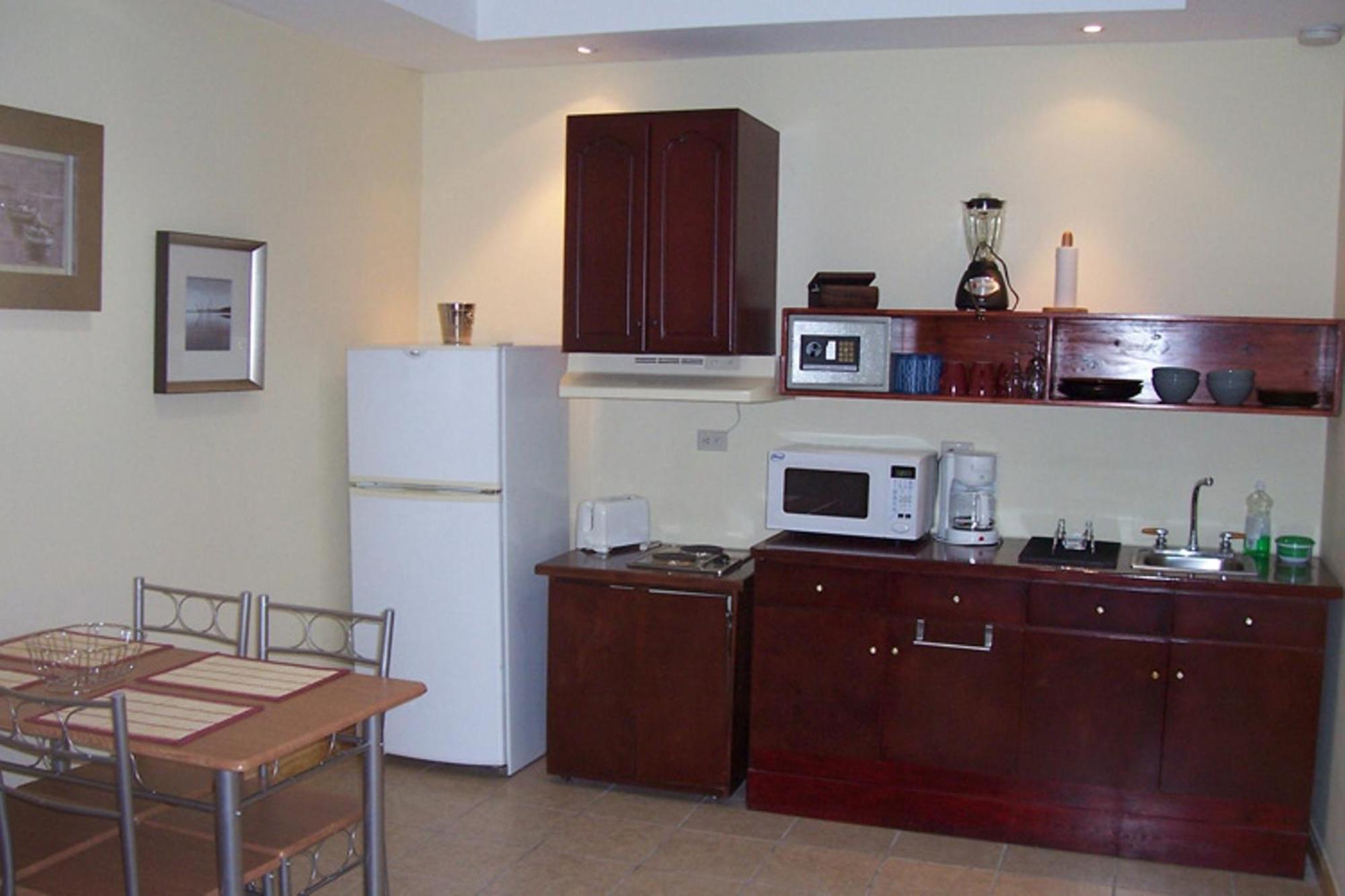 Apartotel Don Francisco San Jose  Room photo