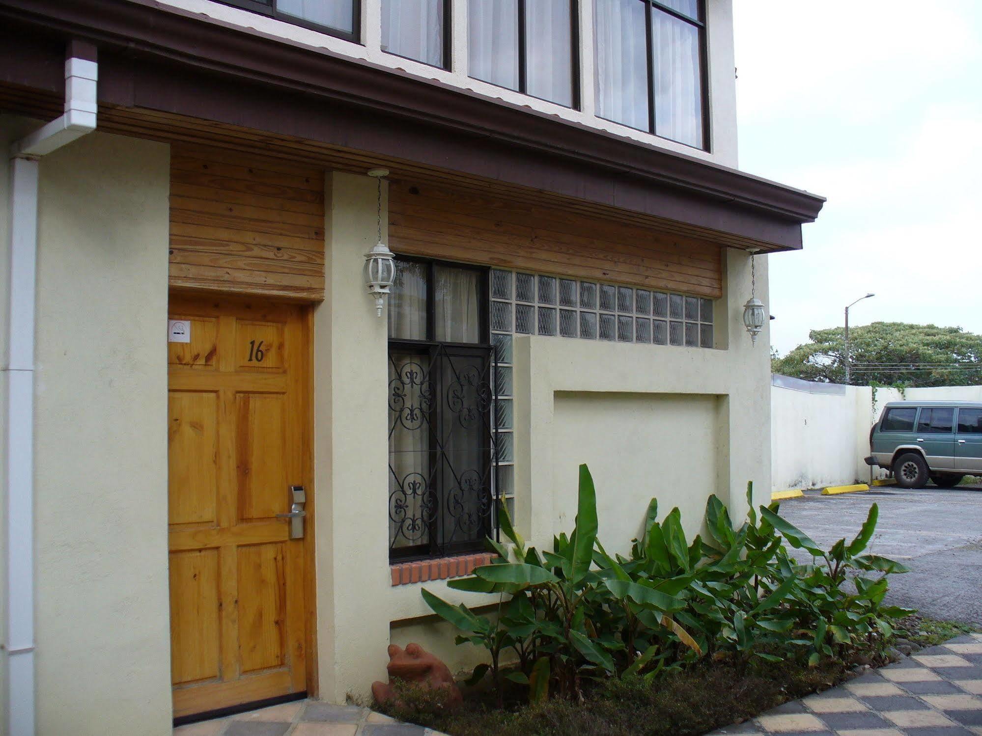Apartotel Don Francisco San Jose  Exterior photo